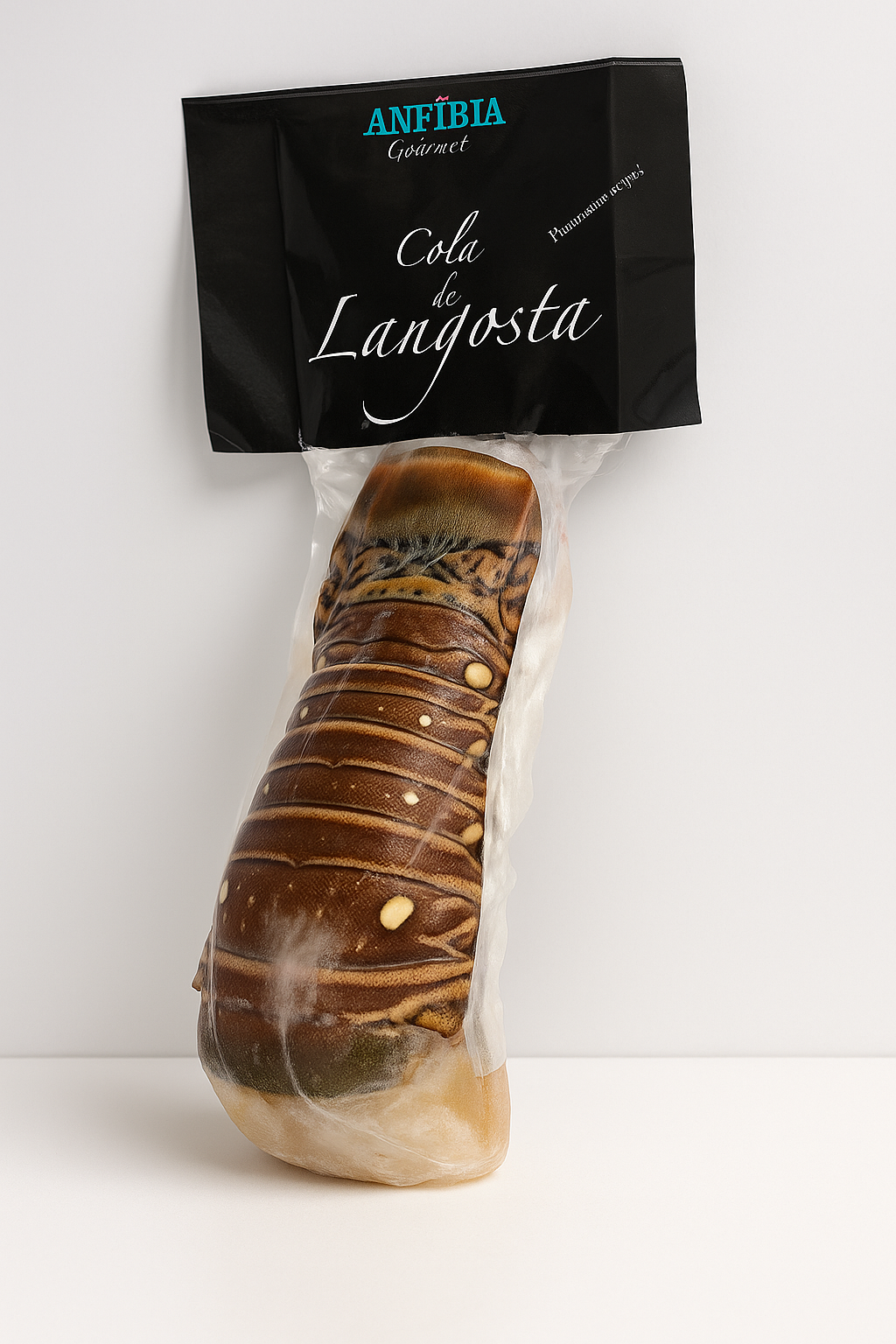 Cola de Langosta caribeña (peso variable) $ x Kg.